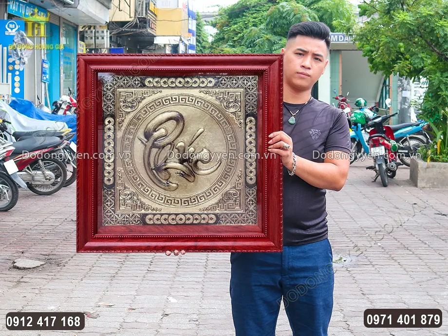 Bức tranh được l&agrave;m m&agrave;u giả cổ đẹp